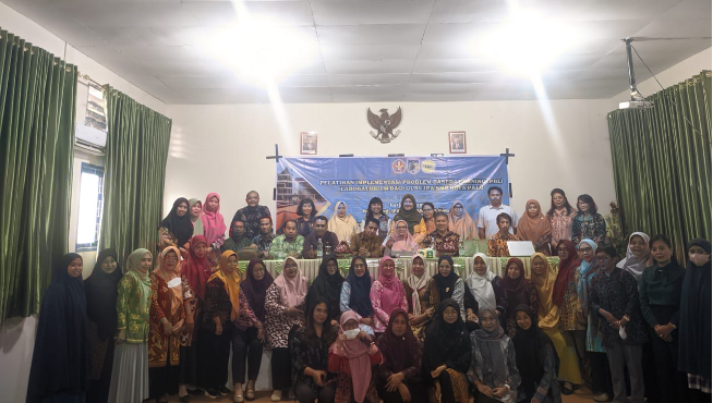 Pelatihan Pembuatan Modul Ajar Berbasis Laboratorium bagi Guru IPA SMP di Kota Palu