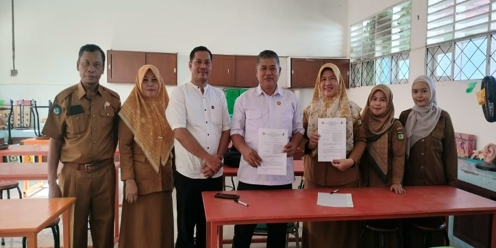 Penandatanganan KIK antara Program Studi Pendidikan IPA FKIP Untad dan MGMP IPA Kota Palu